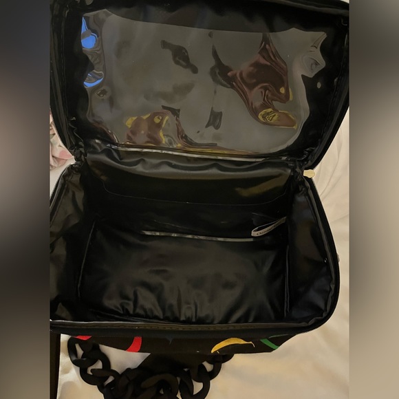 Christian Dior makeup bag repurposed into a crossbody. In great condition. 💫 - Picture 3 of 9